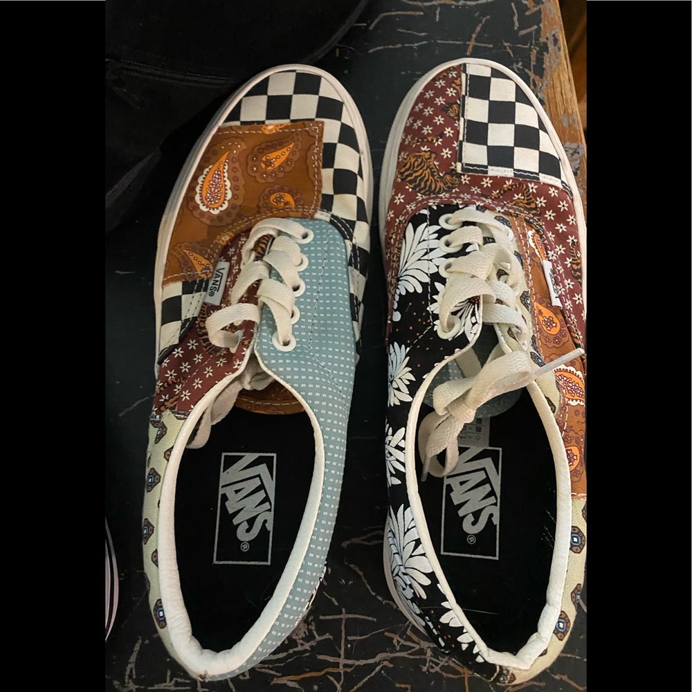Womens Vans. Size 8. Worn twice